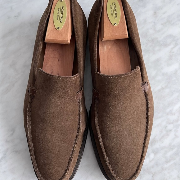 Bruno Magli Brown Loafers - Used Size 8 - Picture 12 of 14
